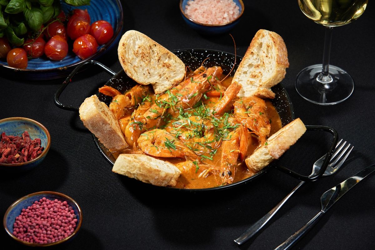 Creveti in Sos de Unt si Lamaie